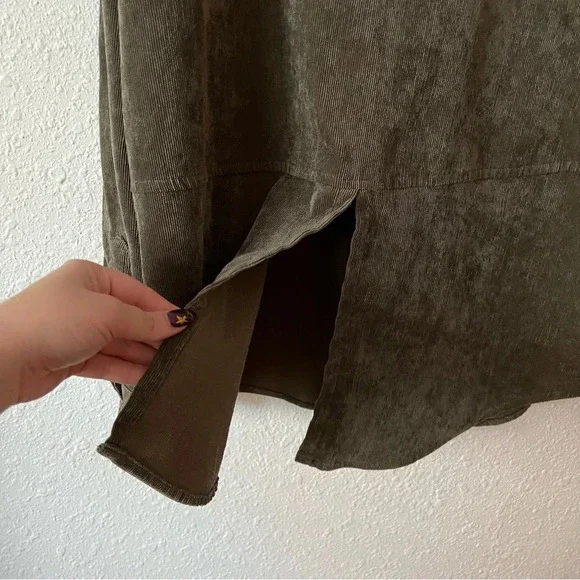 Skies are Blue Corduroy Button Up Shirt Jacket Olive Green Size Medium - Picture 2 of 9